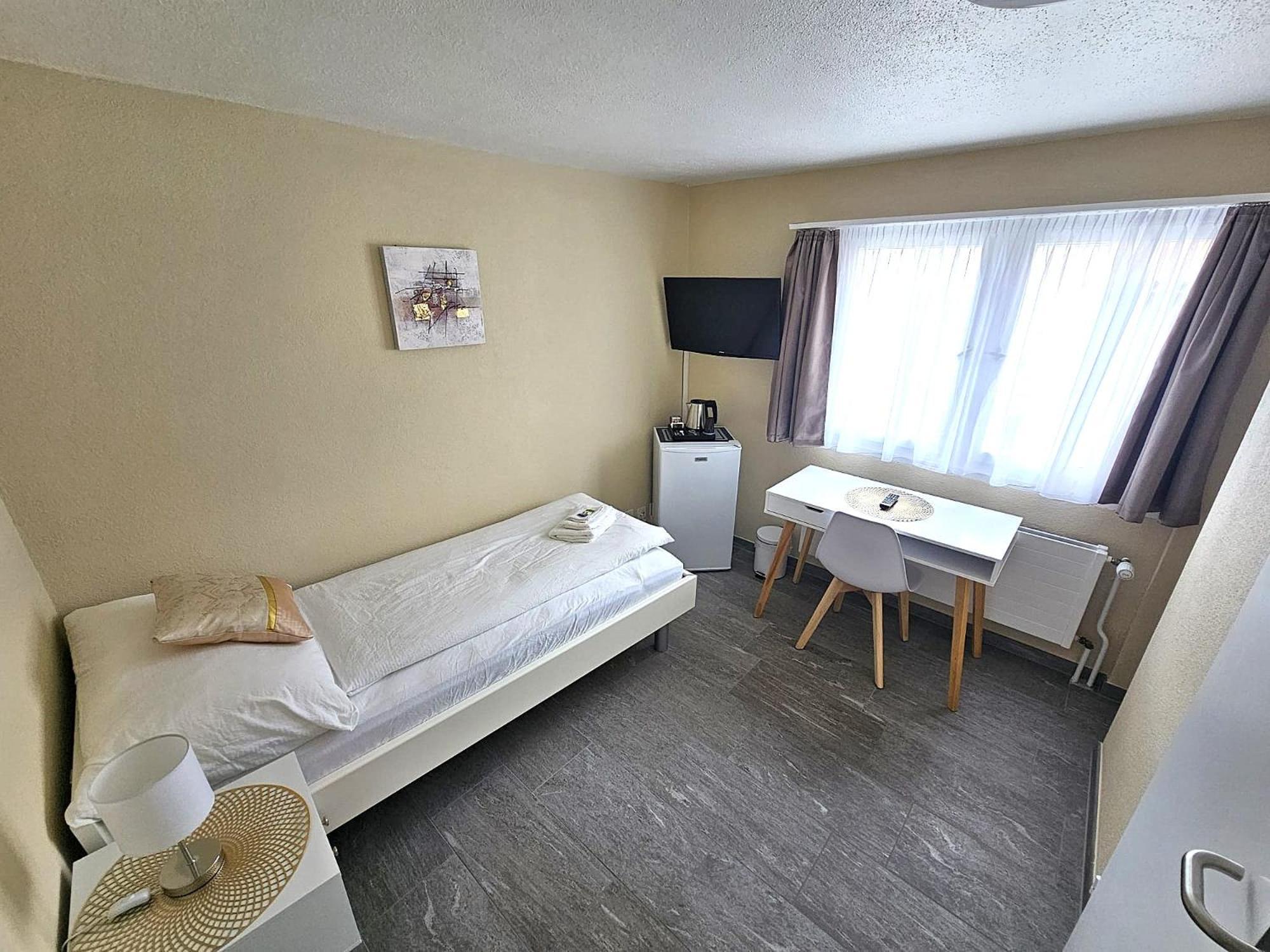 Hotel Surselva Chur Exterior photo